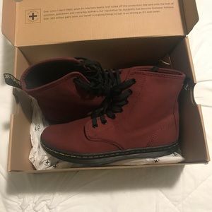 Dr. Martins Women’s Shoreditch Canvas Boot